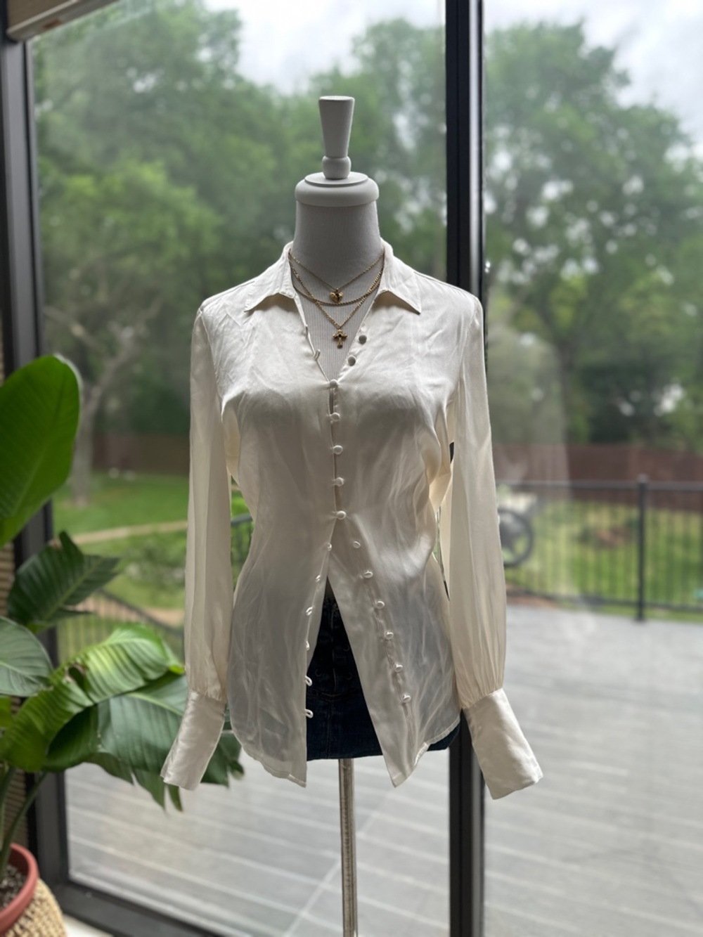 L’AGENCE Naomi Balloon Sleeve Ivory Silk Blouse